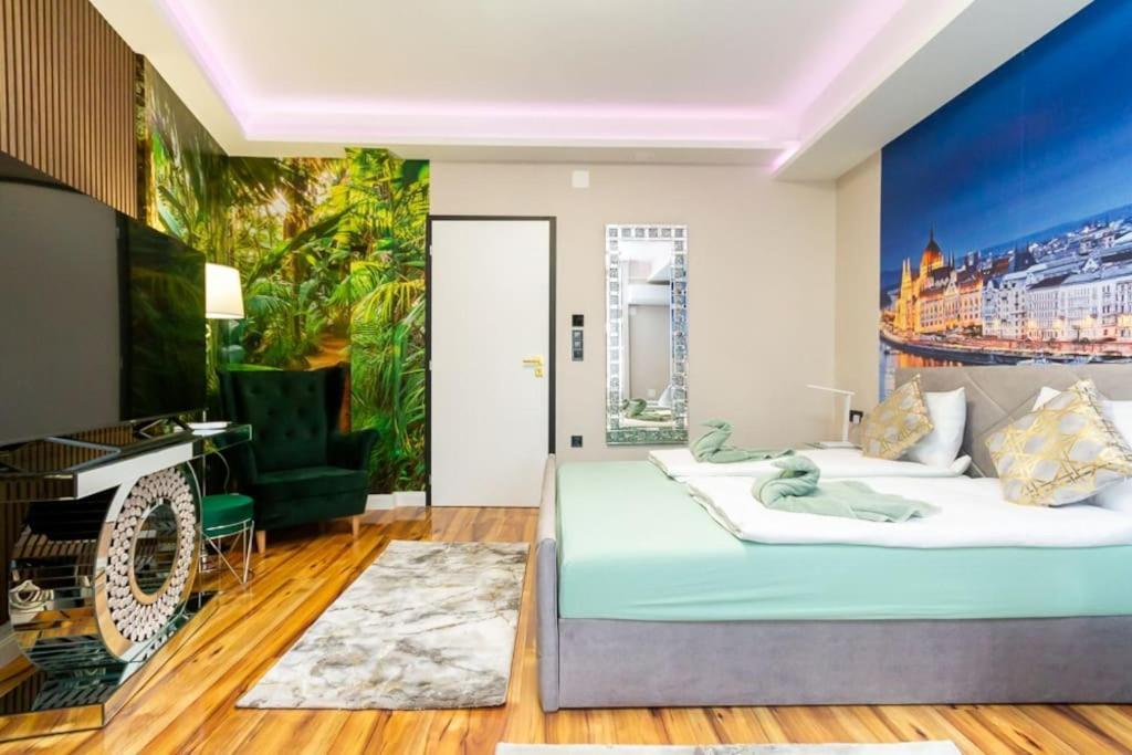 Apartment Trio Loft On The Boulevard With Ac By Nw *