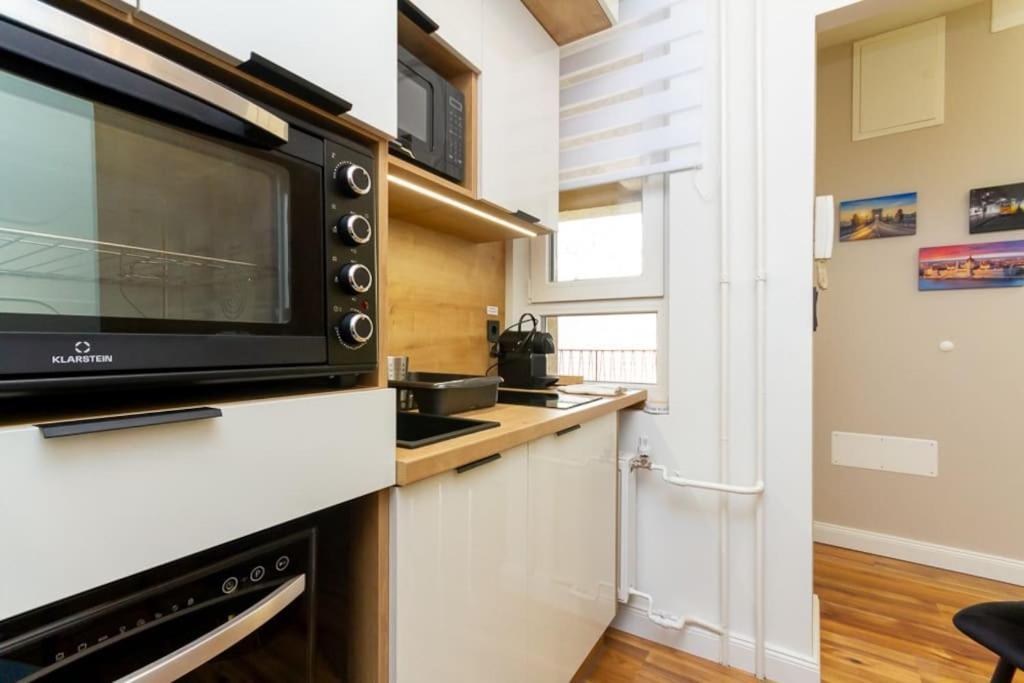 Trio Loft On The Boulevard With Ac By Nw Apartment *